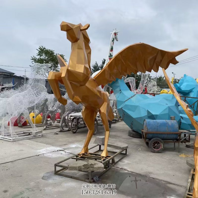 门口飞马雕塑 售楼处仿真雕塑 彩绘小品 门口飞马雕塑 售楼处仿真雕塑 彩绘小品