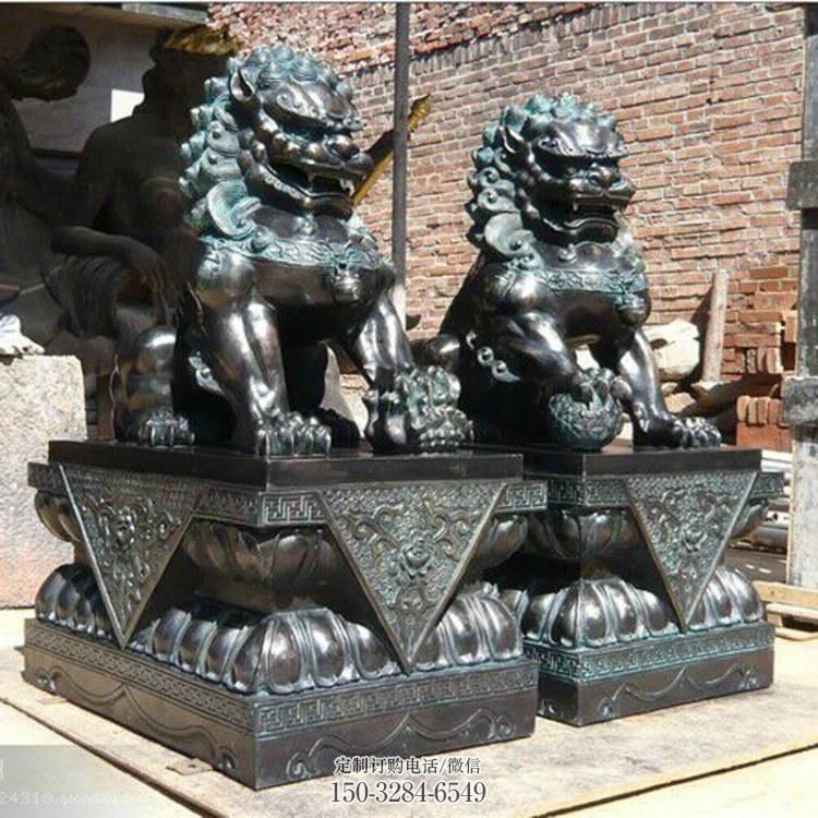 青铜狮子雕塑供应,城区小品,户外蹲狮雕塑制造商 青铜狮子雕塑供应,城区小品,户外蹲狮雕塑制造商