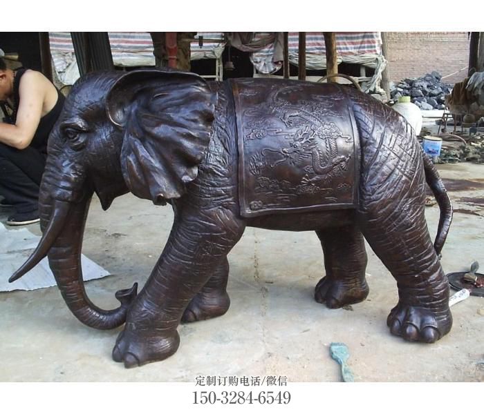 庭院大象雕塑定做,广场雕塑,室外铜大象雕塑提供 庭院大象雕塑定做,广场雕塑,室外铜大象雕塑提供